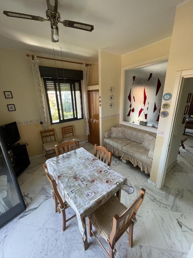 Geltrude Apartment Avola Bagian luar foto