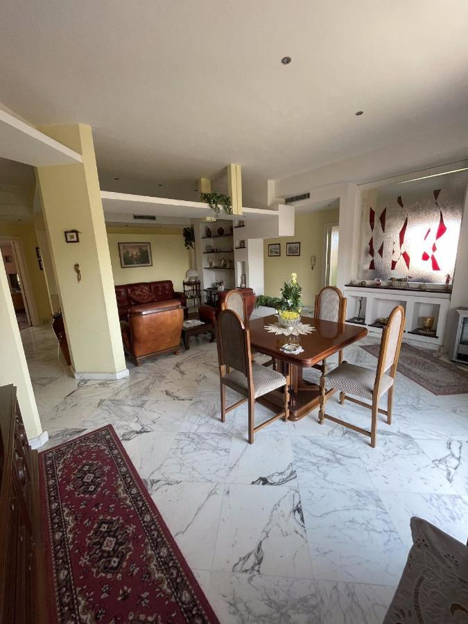 Geltrude Apartment Avola Bagian luar foto