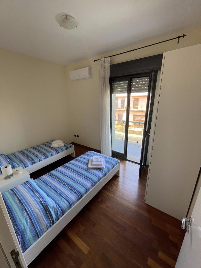 Geltrude Apartment Avola Bagian luar foto