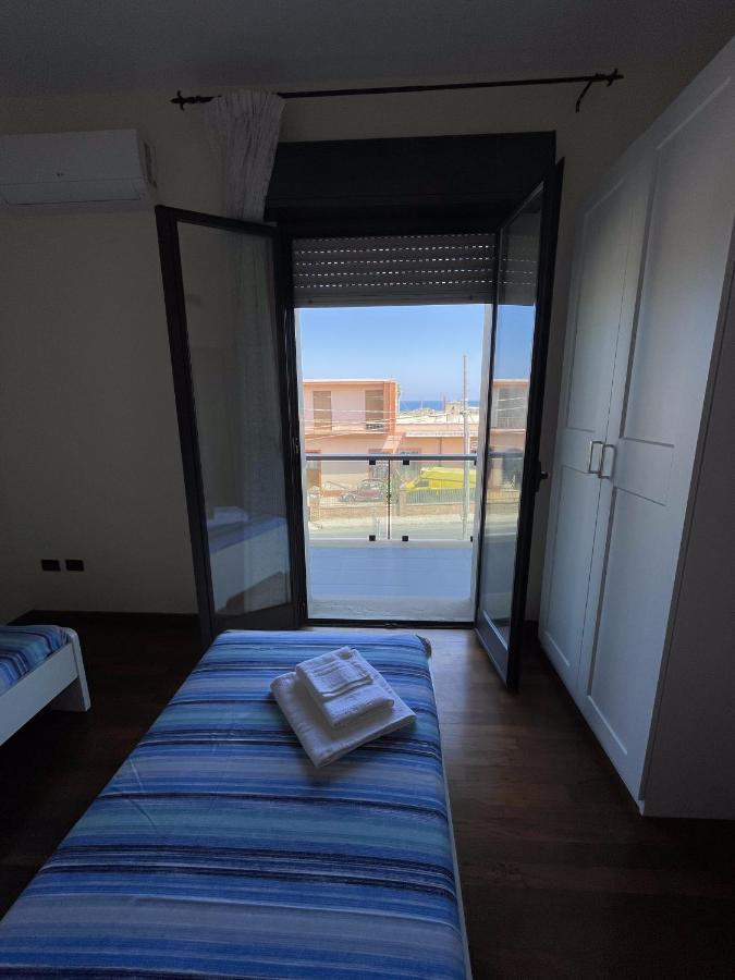 Geltrude Apartment Avola Bagian luar foto